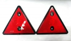 Светлоотразителни триъгълници в червен цвят.
Размери на страните-16см.
Цена-6лвбр.